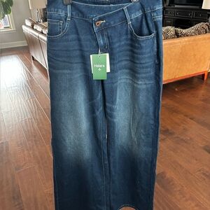 HALARA Women’s Flex Denim Cross Front Relaxed Jeans.